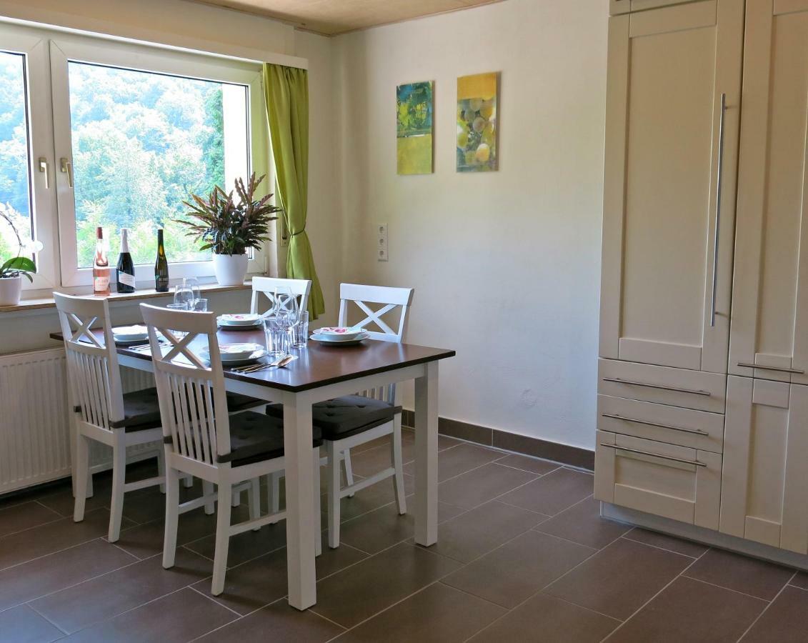 Roosartige Ferien - Ferienwohnung Am Weiherturm Bacharach Luaran gambar